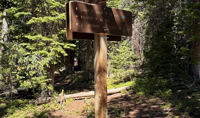 Waldrop and South St. Vrain Trail Junction Sign